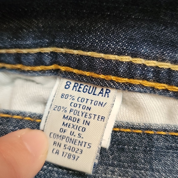 Old Navy Ultra Low Waist Crop Jeans - Picture 4 of 4